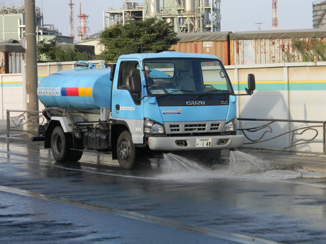 �U���Ԃ��ˑR�o��